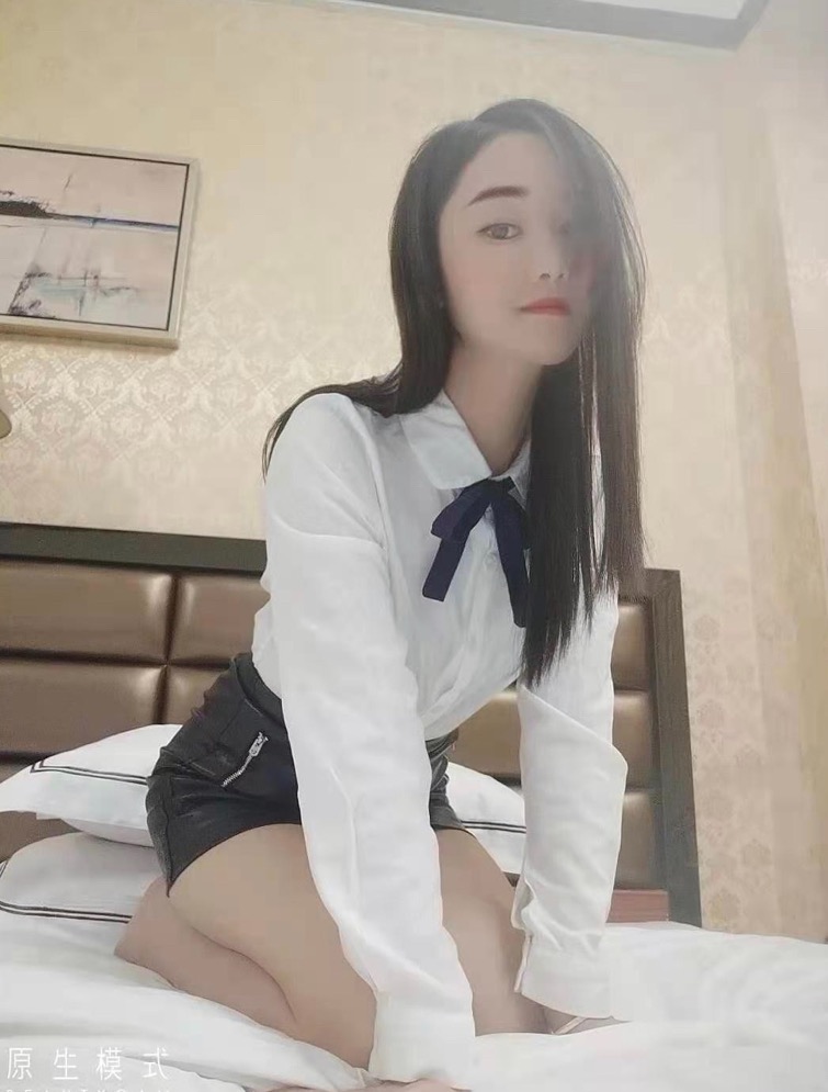 验证一个嫩妹子，可制服，身材好活很棒,,,,